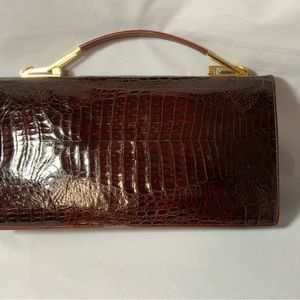 Alligator clutch with shoulder strap